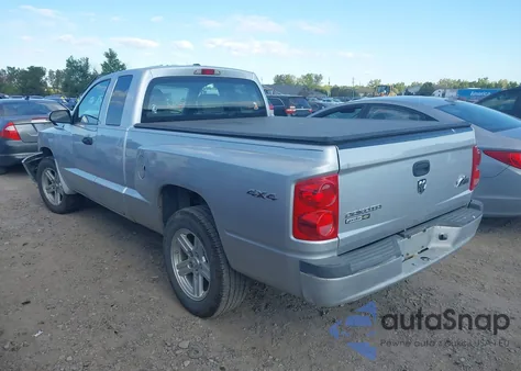 2008 Dodge Dakota Sxt/Bighorn/Lonestar z USA, uszkodzony, nr VIN 1D7HW32K08S592717